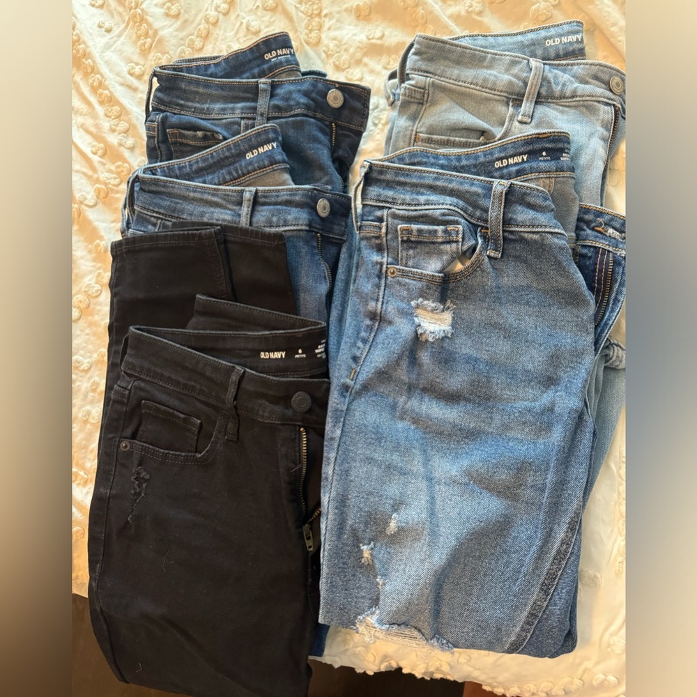 Lot of 5 pairs of Old Navy skinny 6P petite women’s jeans